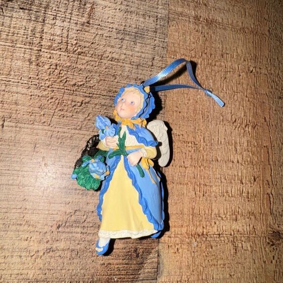 Hallmark Keepsake Collector's Series 1998 Christmas Iris Angel Ornament - Picture 4 of 11